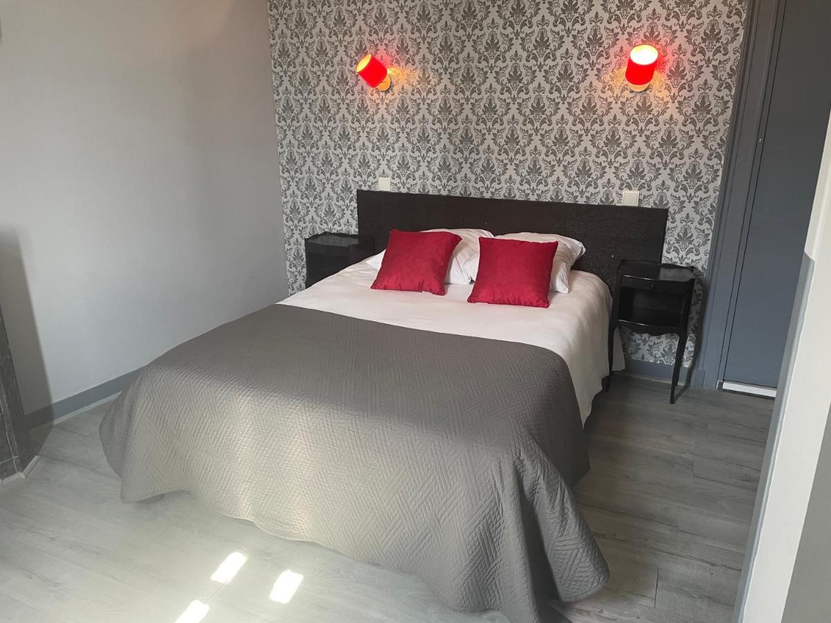 Hotel Au Chapon Fin بواتييه المظهر الخارجي الصورة